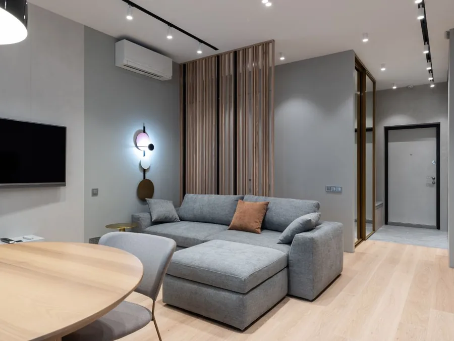 Interior space with wall-mounted split AC representative of a Cotton King breakdown repair visit